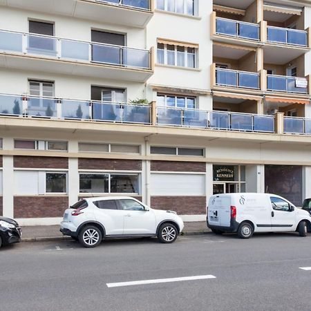 Duplex Sinepe - Welkeys Lägenhet Trouville-sur-mer Exteriör bild
